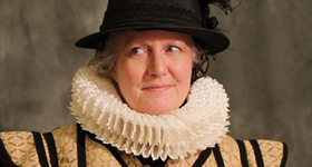 Photo of Maureen Taylor dressed as Bess of Hardwick